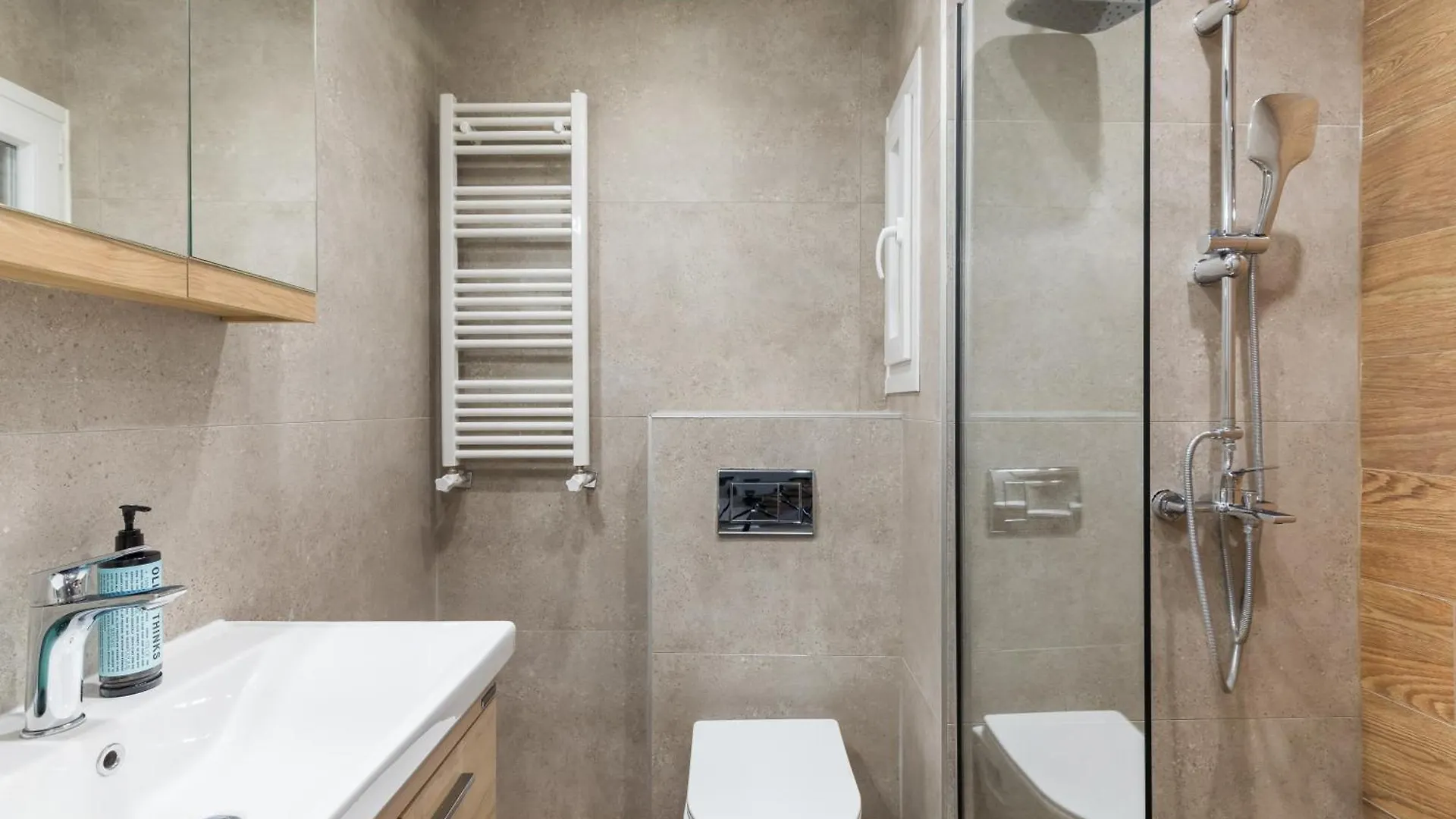 Appartement Sunshine By Halu! City Centre Family Retreat Thessaloniki